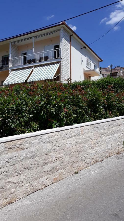 טרוגיר Apartment Ivo מראה חיצוני תמונה